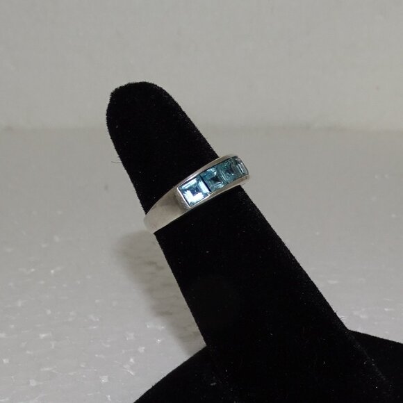 PRETTY TOPAZ RING - Picture 4 of 7
